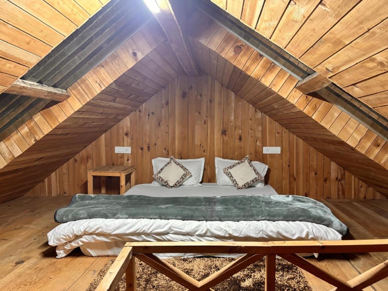 The Cozy Cabin, Jibhi Banjār Exterior photo