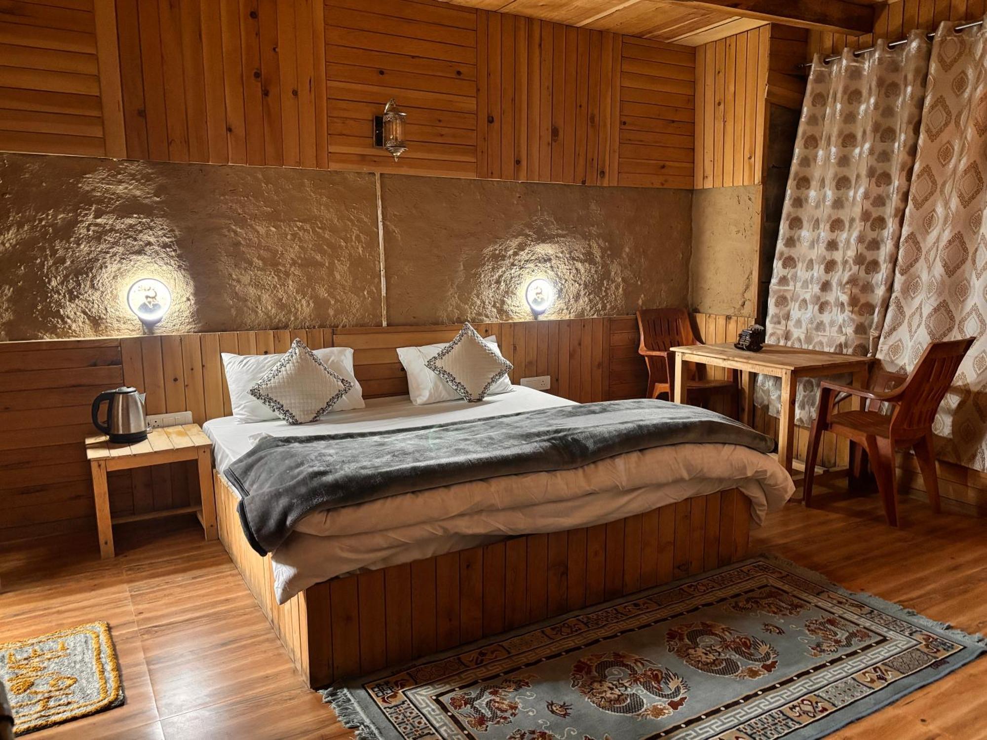 The Cozy Cabin, Jibhi Banjār Exterior photo